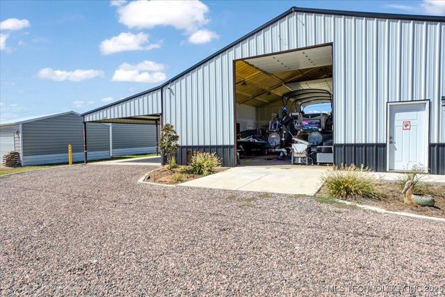 4921 Shay Road, Kingston, OK 73439