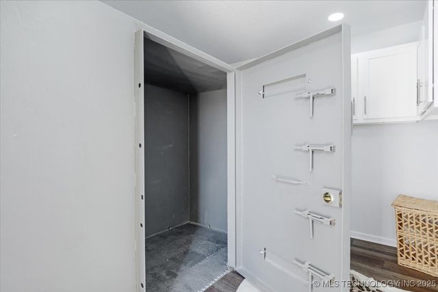 4921 Shay Road, Kingston, OK 73439