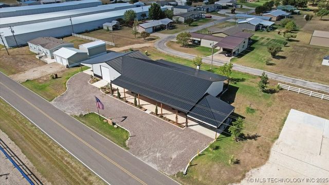 4921 Shay Road, Kingston, OK 73439