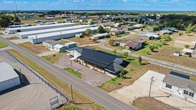 4921 Shay Road, Kingston, OK 73439