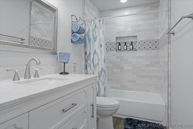 4921 Shay Road, Kingston, OK 73439