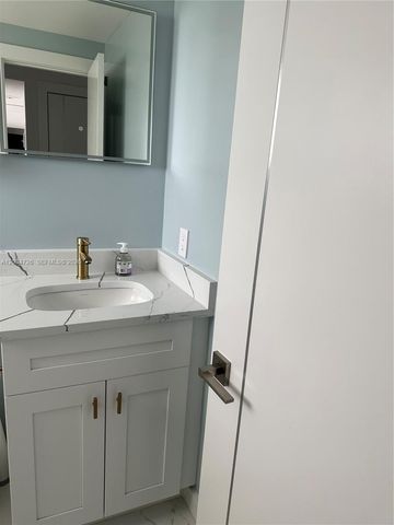 1333 E Hallandale Beach Boulevard 423, Hallandale Beach, FL 33009