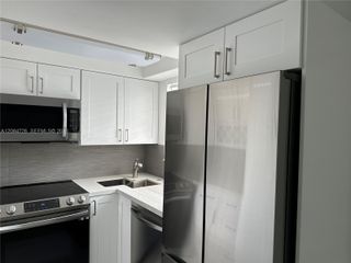 1333 E Hallandale Beach Boulevard 423, Hallandale Beach, FL 33009