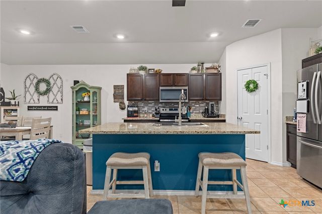 6008 Sally Ride Lane, Killeen, TX 76543