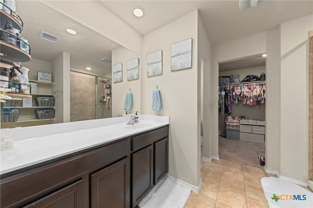6008 Sally Ride Lane, Killeen, TX 76543