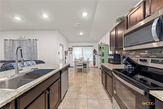 6008 Sally Ride Lane, Killeen, TX 76543