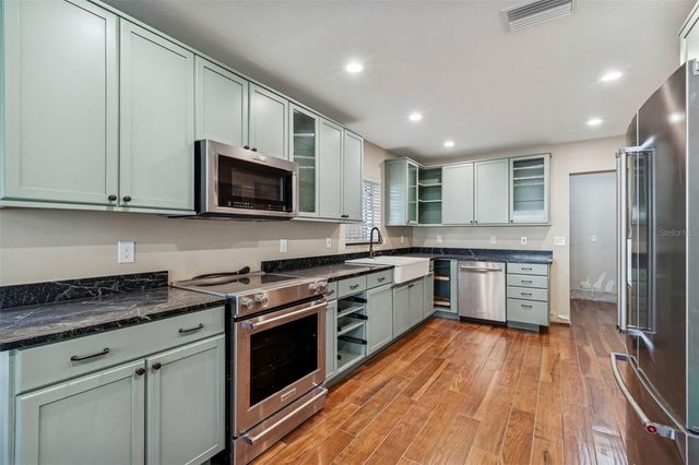 205 S OCCIDENT STREET, Tampa, FL 33609