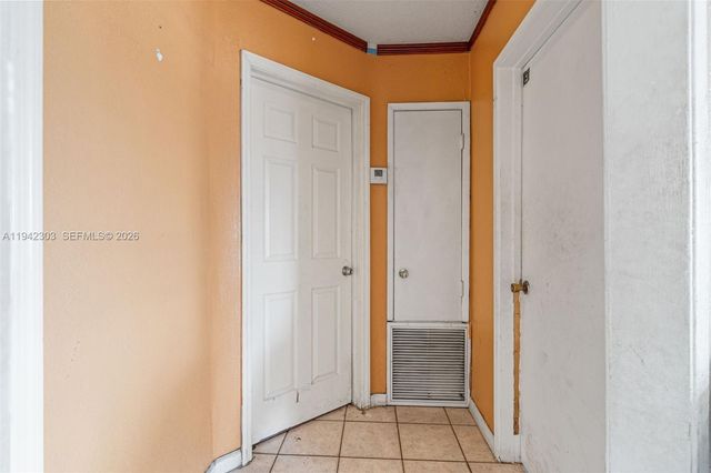 131 NW 19th St, Pompano Beach, FL 33060