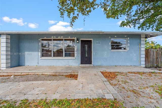 131 NW 19th St, Pompano Beach, FL 33060