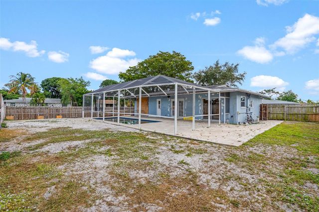 131 NW 19th St, Pompano Beach, FL 33060