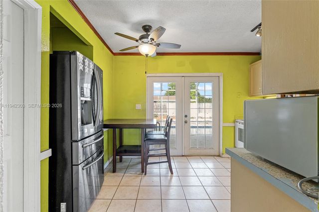 131 NW 19th St, Pompano Beach, FL 33060