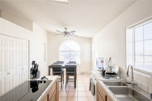 2215 Bonanza Court, Bullhead City, AZ 86442