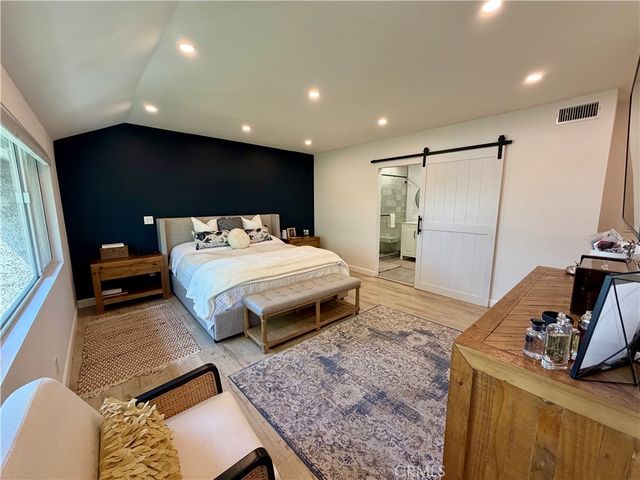 7787 Via Cassano, Burbank, CA 91504