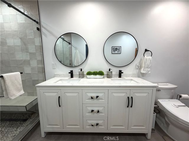 7787 Via Cassano, Burbank, CA 91504