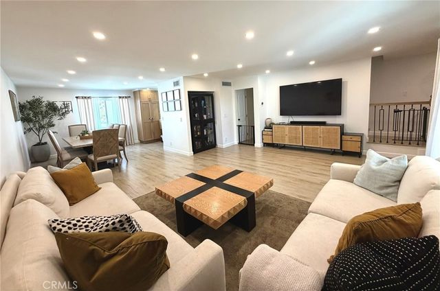 7787 Via Cassano, Burbank, CA 91504