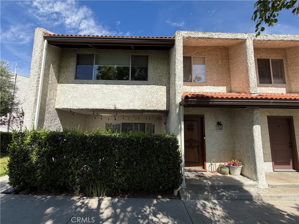 7787 Via Cassano, Burbank, CA 91504