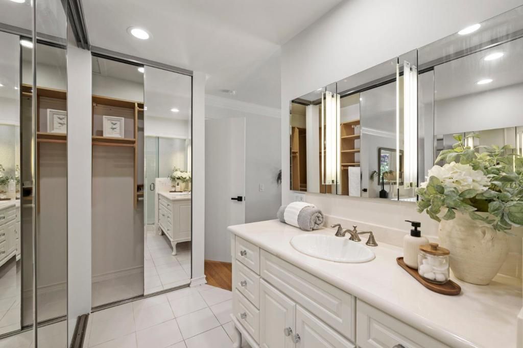 Image 35 of property listing at 349 Bluefish Court, Foster City, CA 94404