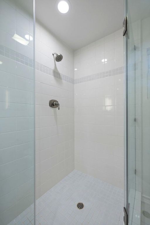 Image 36 of property listing at 349 Bluefish Court, Foster City, CA 94404