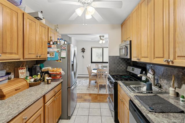 420 Shore Road 5E, Long Beach, NY 11561