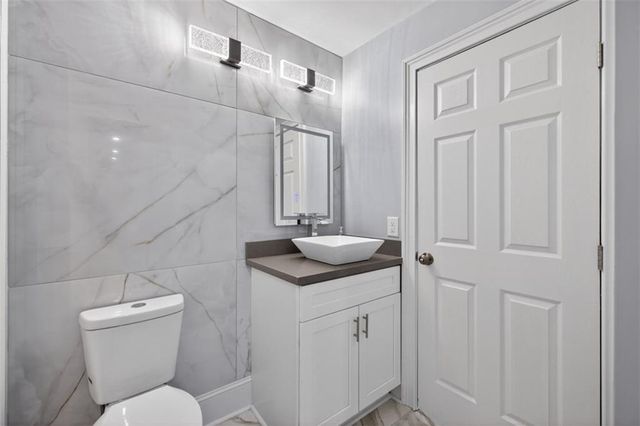 1075 Peachtree Walk NE A512, Atlanta, GA 30309