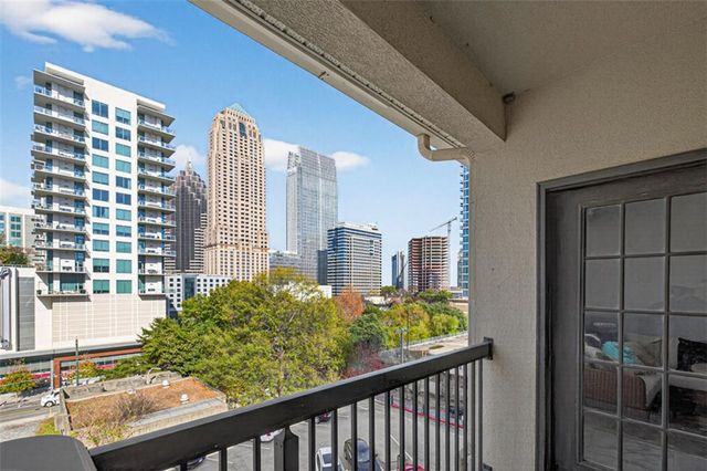 1075 Peachtree Walk NE A512, Atlanta, GA 30309