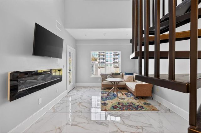 1075 Peachtree Walk NE A512, Atlanta, GA 30309