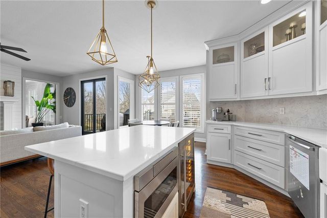 14347 FLINT Street, Overland Park, KS 66221