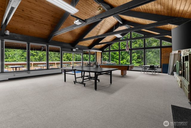 31 N Colony Surf Drive, Lilliwaup, WA 98555