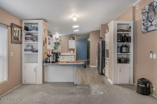 4234 N Atlantic Drive, Coeur D'alene, ID 83815