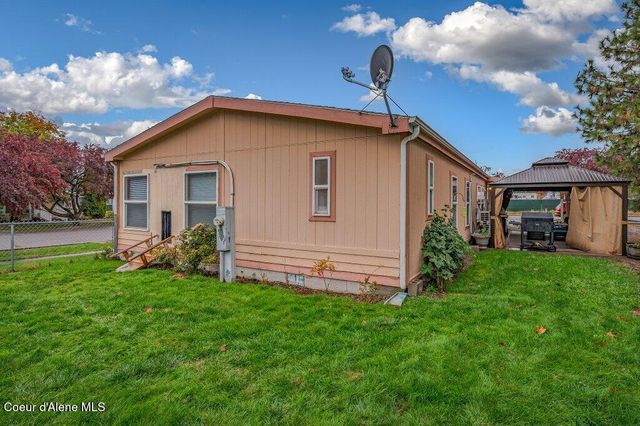 4234 N Atlantic Drive, Coeur D'alene, ID 83815