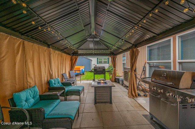 4234 N Atlantic Drive, Coeur D'alene, ID 83815