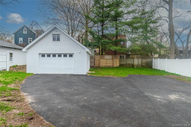 1258 North Avenue 2, Beacon, NY 12508