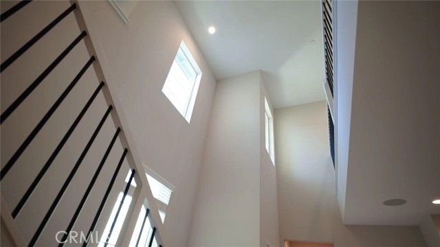 150 Edna, Lake Forest (el Toro), CA 92630