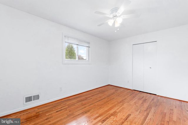 14236 CHADWICK LN, Rockville, MD 20853