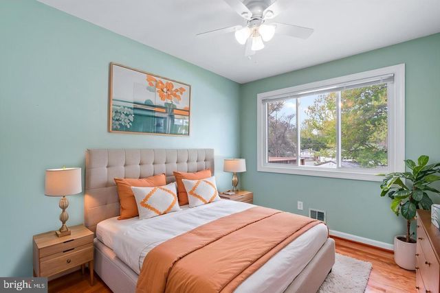 14236 CHADWICK LN, Rockville, MD 20853