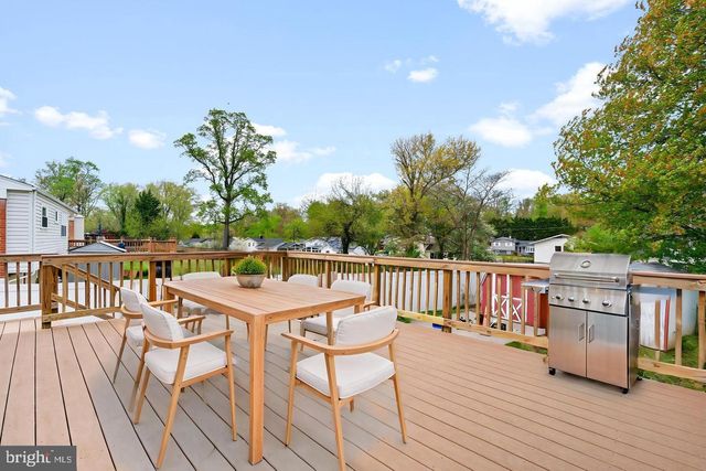 14236 CHADWICK LN, Rockville, MD 20853