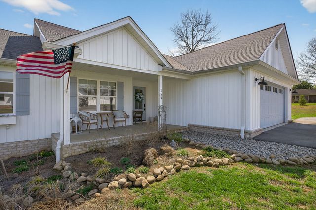 154 Primrose Ln, Sparta, TN 38583