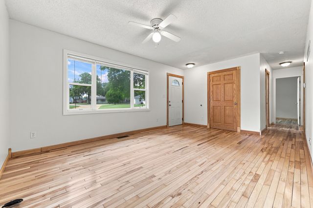 309 Colorado Circle, Ames, IA 50014