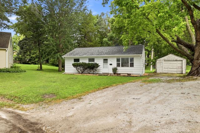 309 Colorado Circle, Ames, IA 50014