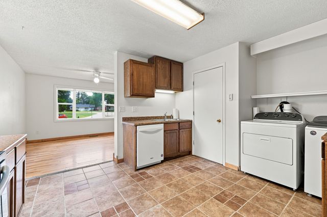 309 Colorado Circle, Ames, IA 50014