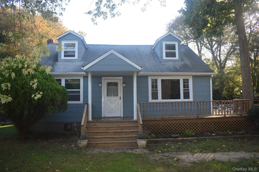 53 Magnolia Drive, Mastic Beach, NY 11951
