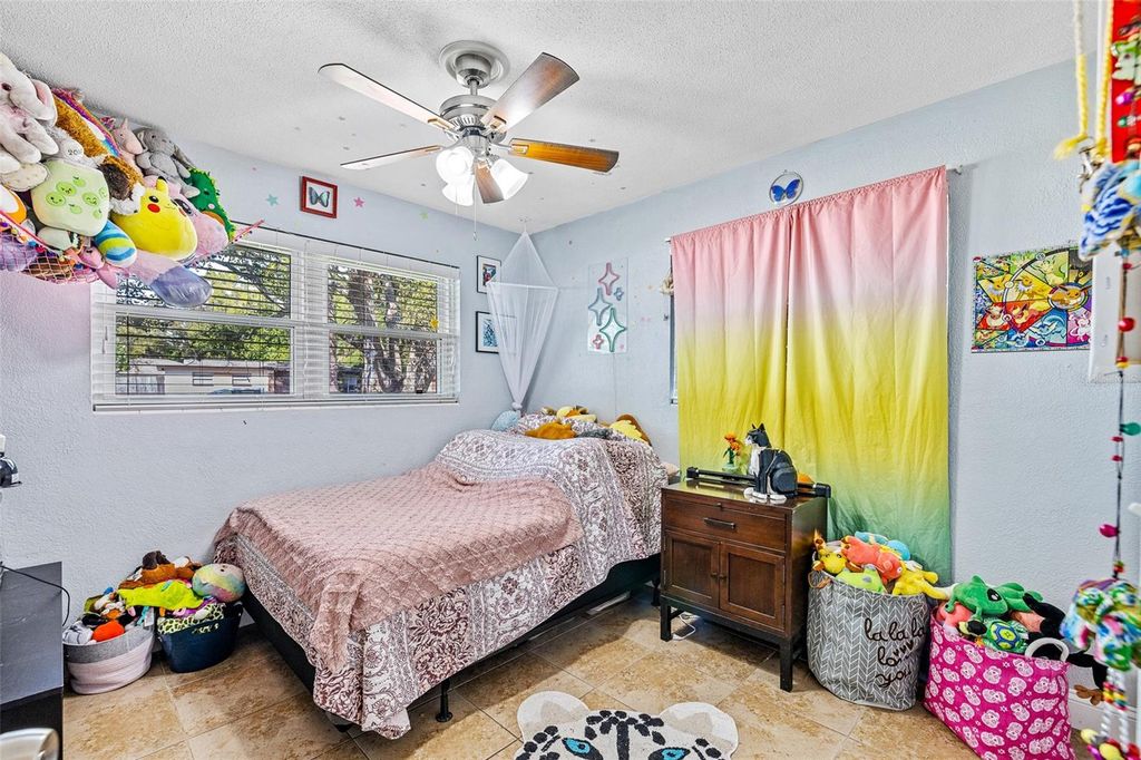 Image 11 of property listing at 2821 OAK LEA DRIVE, South Daytona, FL 32119