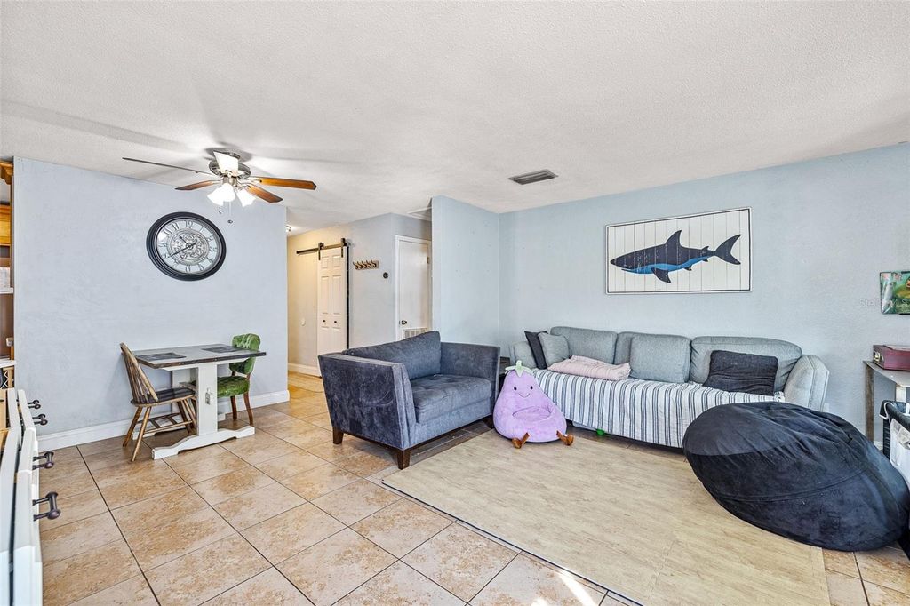 Image 7 of property listing at 2821 OAK LEA DRIVE, South Daytona, FL 32119