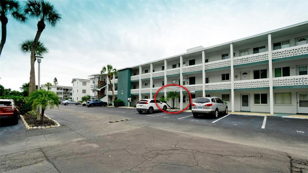 5885 WELCOME ROAD I3, BRADENTON, FL 34207 — photo 2