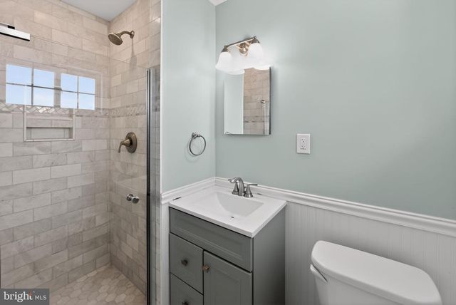 270 RIVERVIEW RD, King Of Prussia, PA 19406