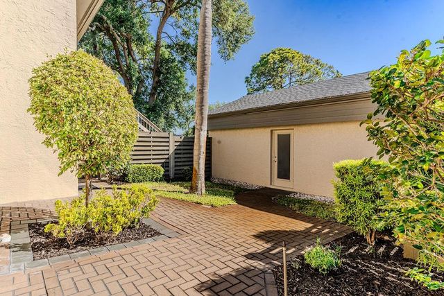 3151 LANDMARK DRIVE 115, Clearwater, FL 33761