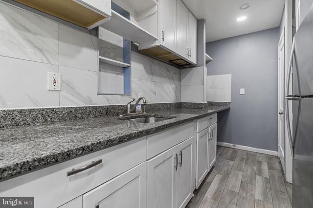 8030 NEW RIGGS RD, Hyattsville, MD 20783