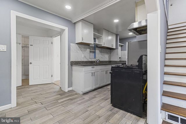 8030 NEW RIGGS RD, Hyattsville, MD 20783