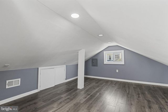 8030 NEW RIGGS RD, Hyattsville, MD 20783