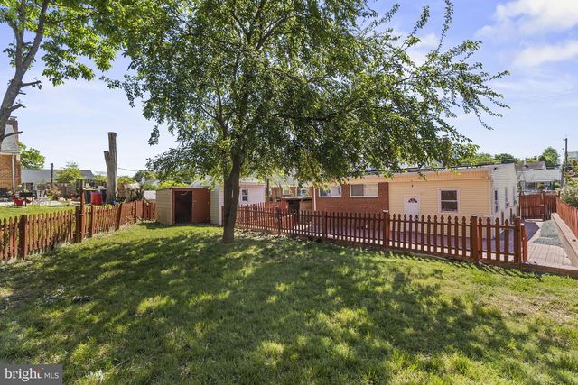 8030 NEW RIGGS RD, Hyattsville, MD 20783